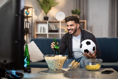 بثمباشرمباراةالسعوديةوالبحرينالانمشاهدةالمباراةأونلاين